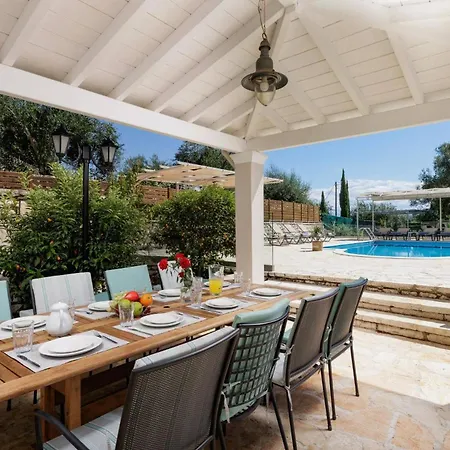 Villa Perla By *